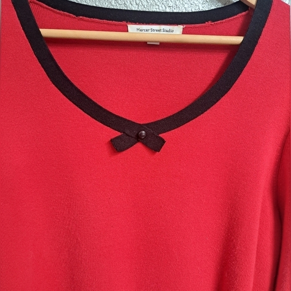 Mercer Street Studio Red Pullover Sweater    Size XL - Picture 5 of 8
